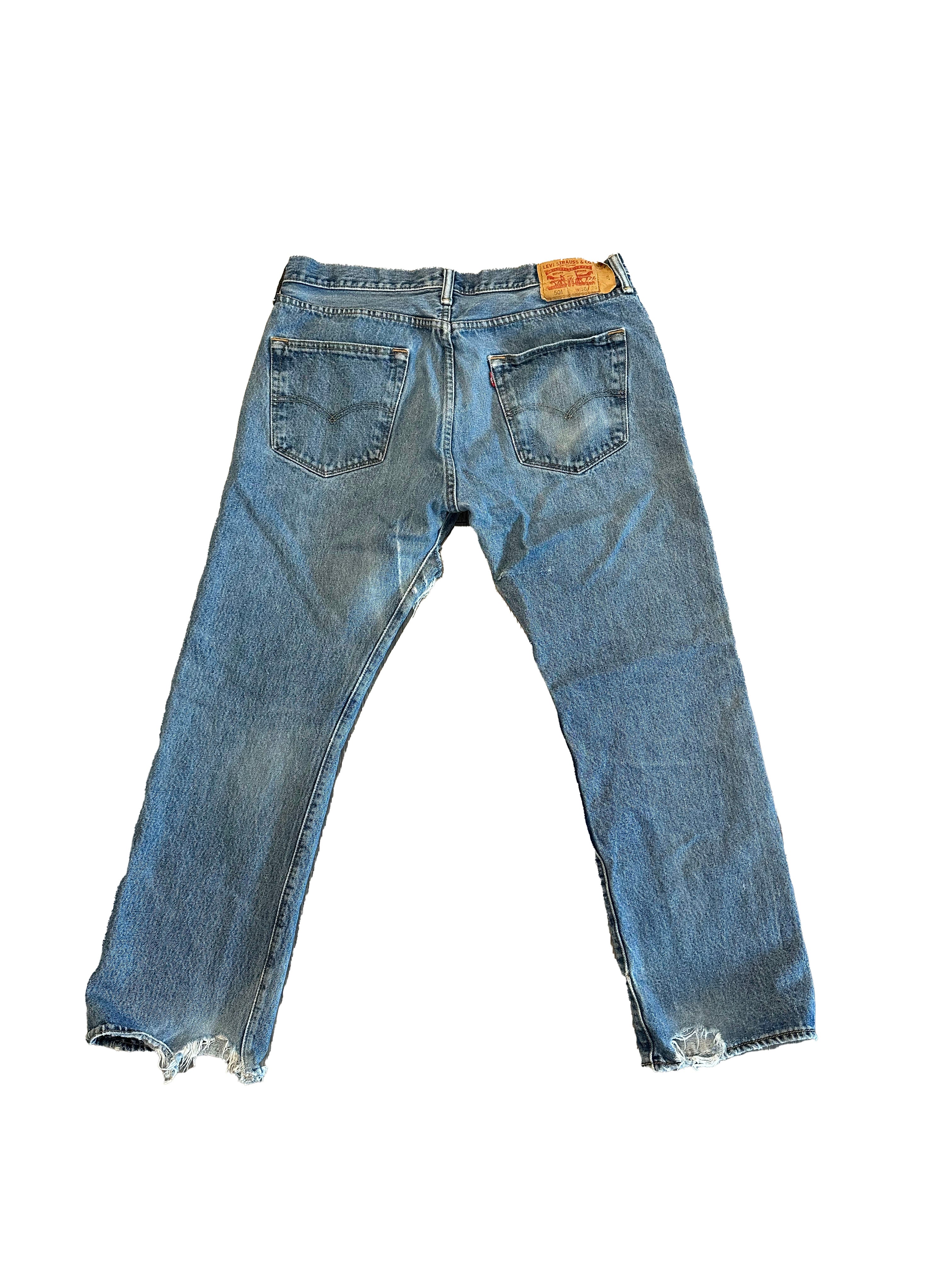 VINTAGE LEVI 501s
